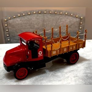 Texaco 1918 Mack AC Bulldog Flatbed Truck Collectable Die Cast w/ Original Box